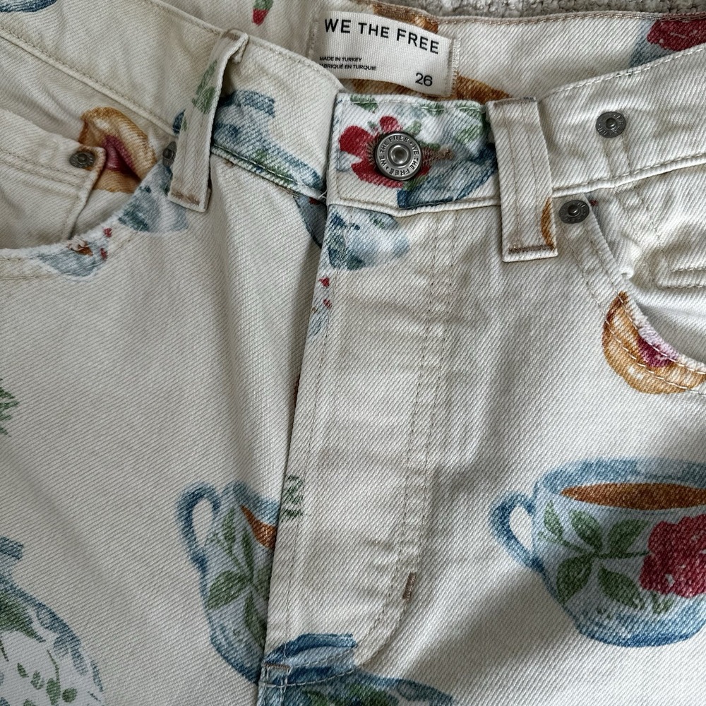 Free People Eden Brunch Jeans Size 26 Printed Barrel Teapot Croissant Sold Out - Picture 12 of 15